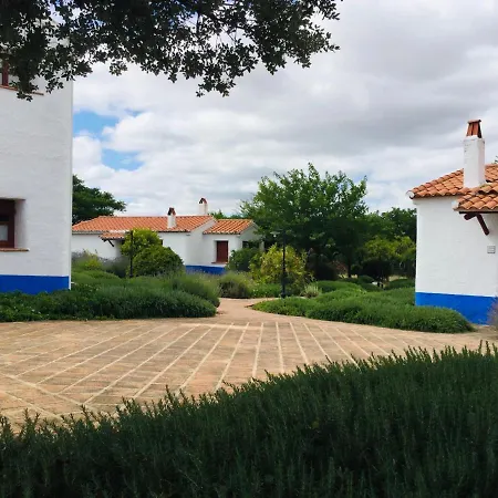 Casitas De La Aldea